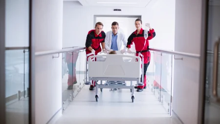 24/7 Emergency Admissions & Comprehensive Care