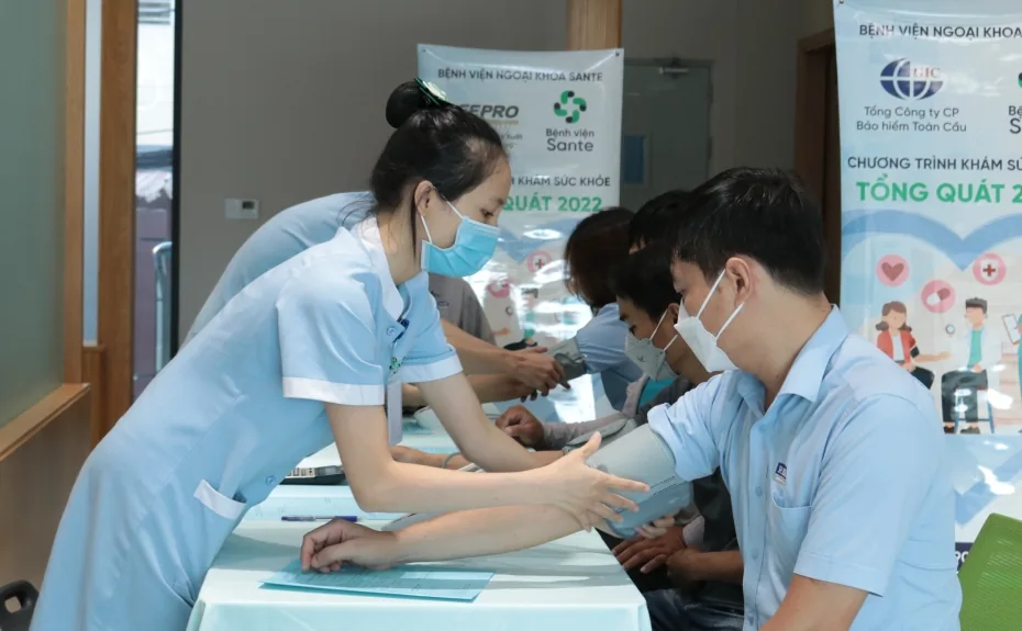 Blood Pressure Measurement 1 - SANTE Hospital, Binh Thanh, HCMC