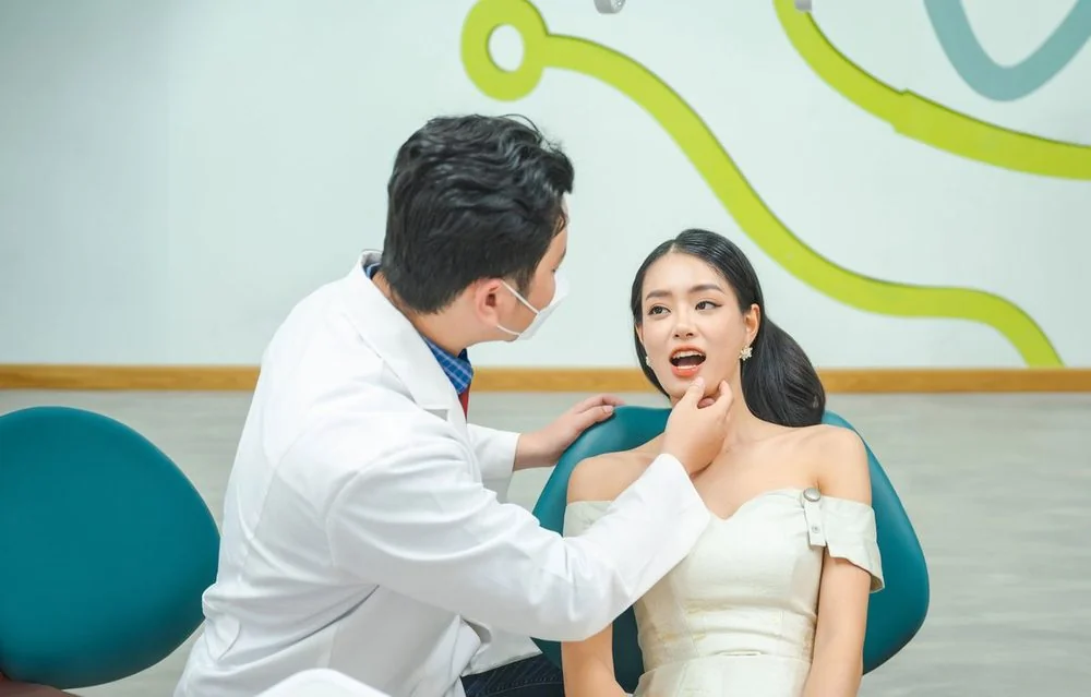 Sante Hospital - Teeth Whitening (Image 3)