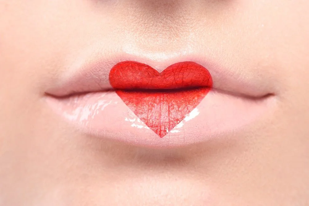 Sante Hospital - Heart-Shaped Lip Contouring (Figure 2) Sante Hospital - Heart-Shaped Lip Contouring (Figure 2)