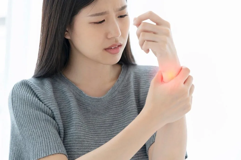 Sante Hospital - Carpal tunnel syndrome (Figure 2)