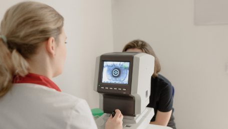 Comprehensive Eye Examination, Consultation, Diagnosis & Treatment at SANTE Hospital