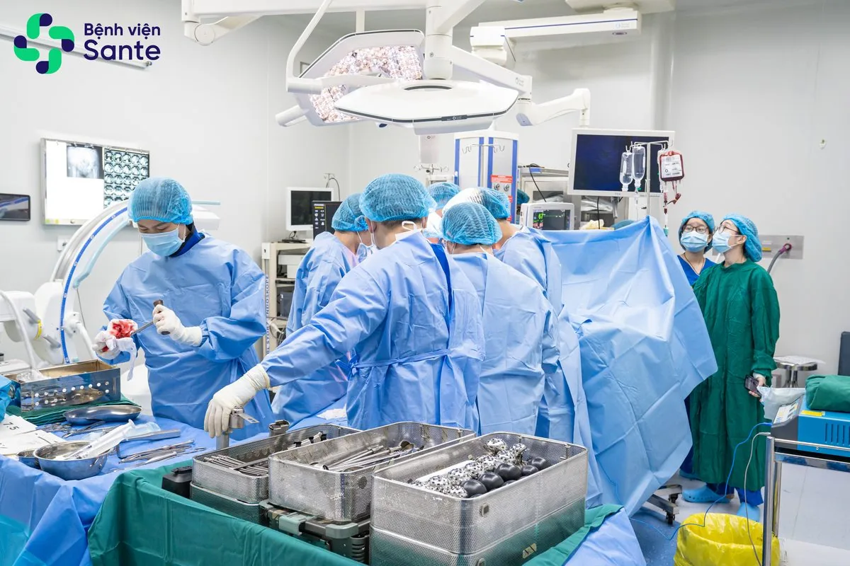 KNEE REPLACEMENT SURGERY AND ESSENTIAL INSIGHTS YOU NEED TO KNOW? - Image 2 - SANTE Hospital, Binh Thanh, HCMC