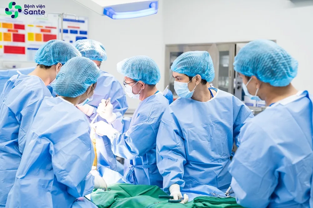 Rapid-Recovery Total Hip Replacement with 24-Hour Discharge - Image 2 - SANTE Hospital, Binh Thanh, HCMC